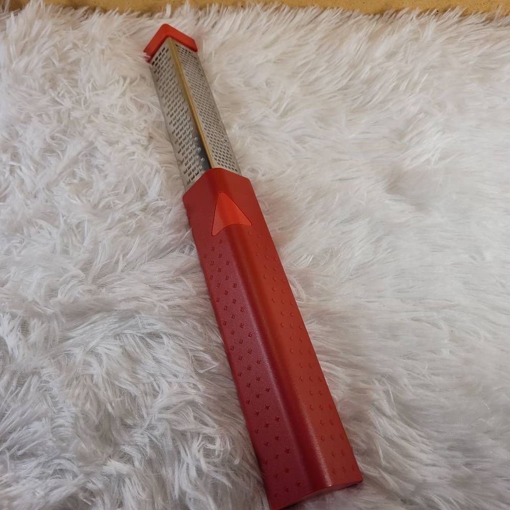 Kuhn Rikon Pop & Grate Blue Blade Grater